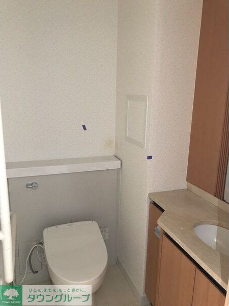 地下鉄東山線 東山公園駅 徒歩4分 7階建 築24年のトイレ写真