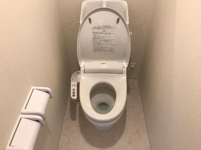 春江町針原新築アパートのトイレ写真
