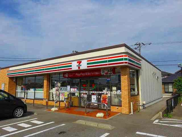 コンビニ　セブンイレブン（コンビニ）まで500m