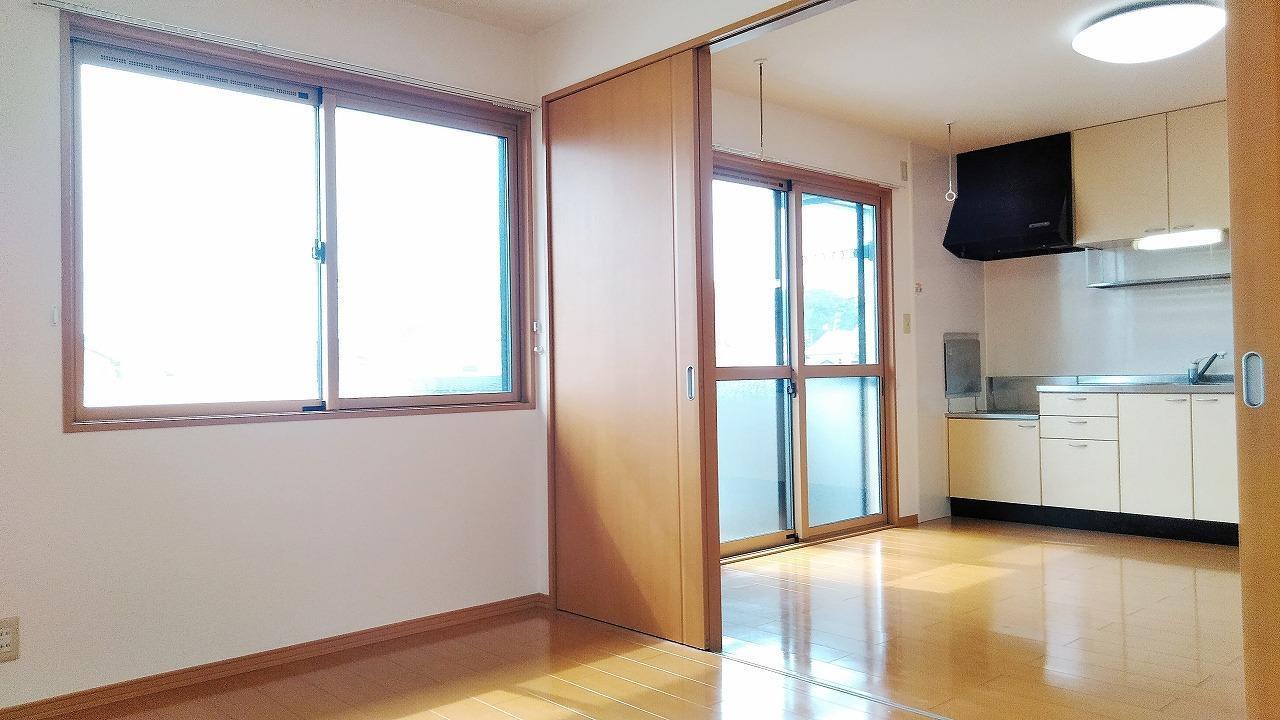 セジュールSASUKEの居間写真