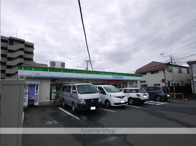 ドラックストア　ツルハドラッグ仙台二の森店（ドラッグストア）まで152m