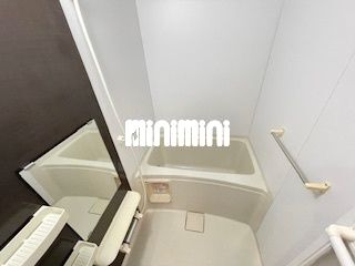 バス・シャワールーム　追い焚き付き