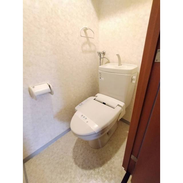 コムフォート南平岸のトイレ写真