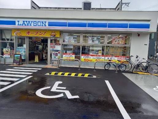 コンビニ　ローソン東淀川豊里五丁目店（コンビニ）まで377m