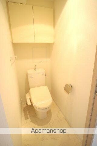 東京メトロ有楽町線 月島駅 徒歩2分 9階建 築23年のトイレ写真