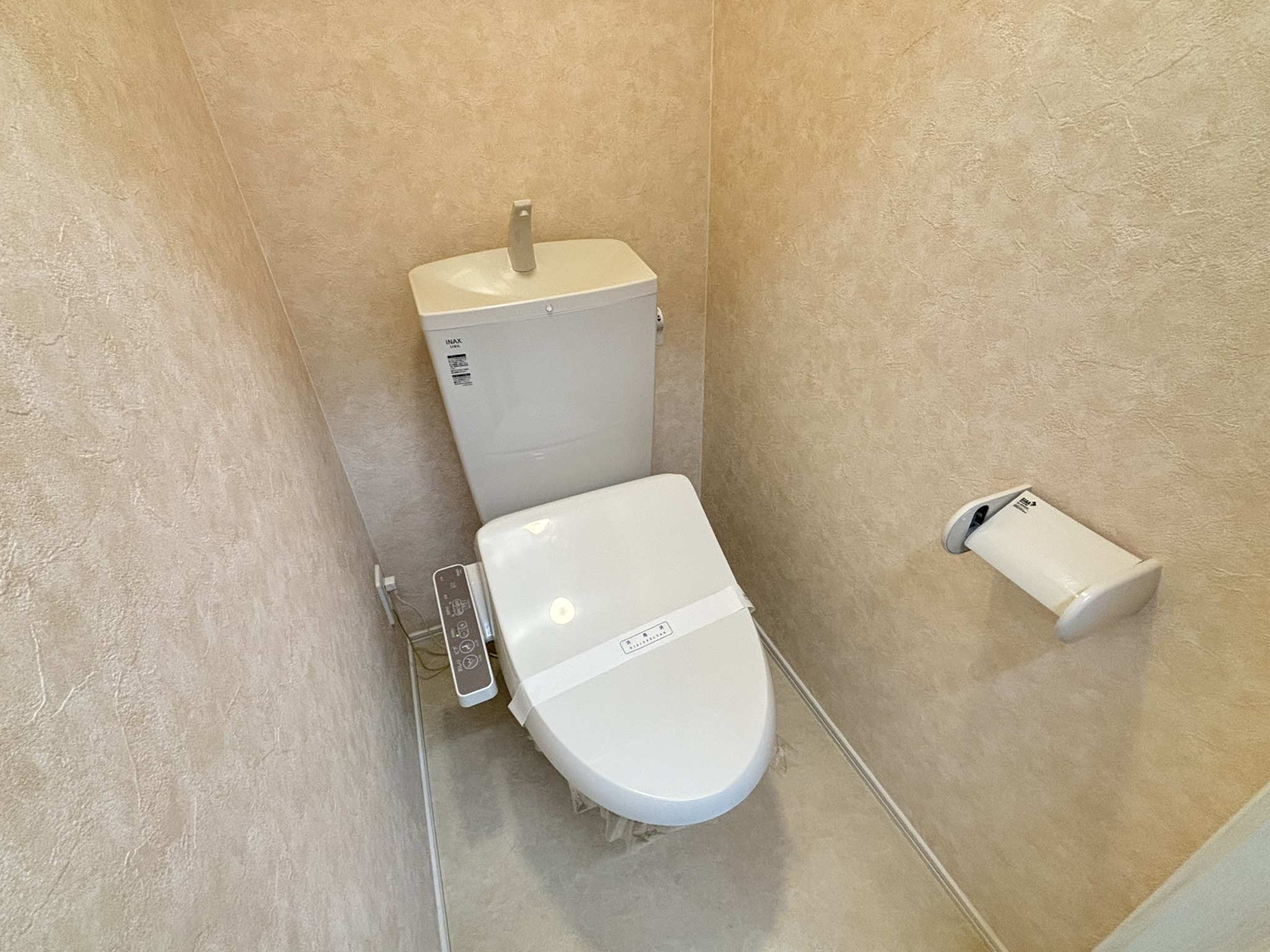 ＪＲ仙石線 榴ケ岡駅 徒歩6分 3階建 築4年のトイレ写真