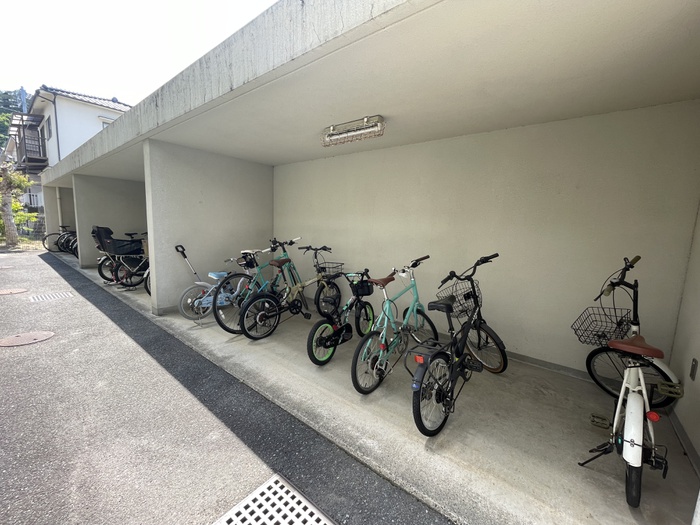 広島高速交通アストラムライン 不動院前駅 徒歩14分 6階建 築33年の外観写真