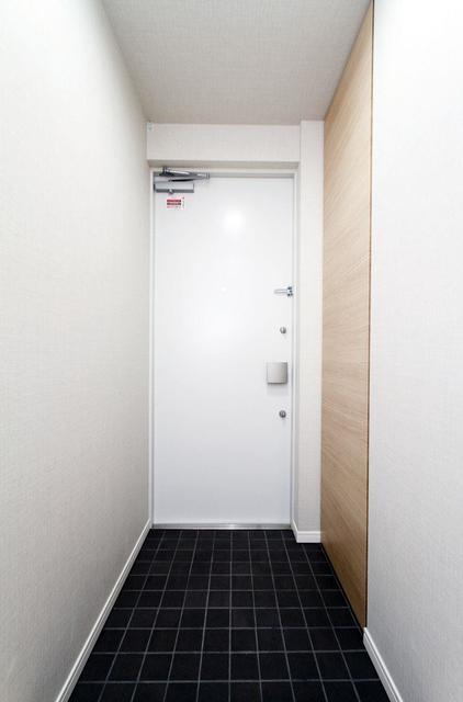 玄関　※写真は同タイプ住戸です。
