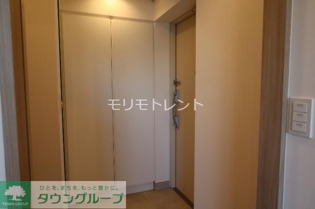イプセ三軒茶屋の玄関写真