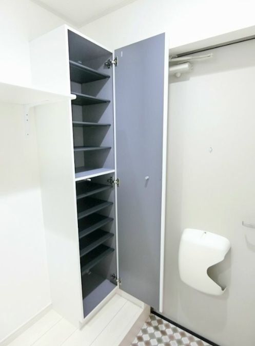 玄関　収納