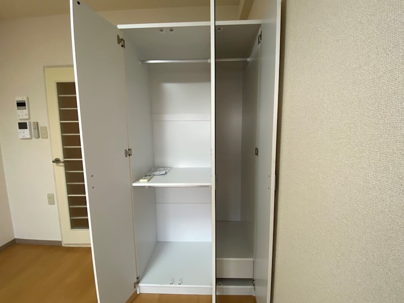 収納　写真は402号
