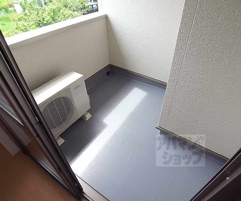 バルコニー　南向き・日当り良好！
