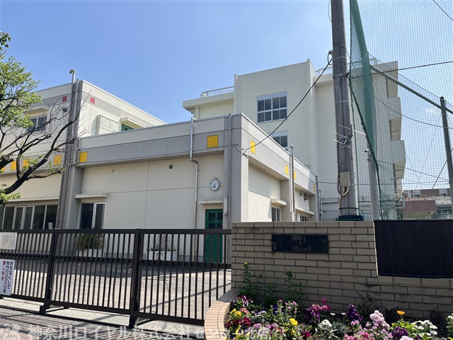 小学校　横浜市立北綱島小学校（小学校）まで521m