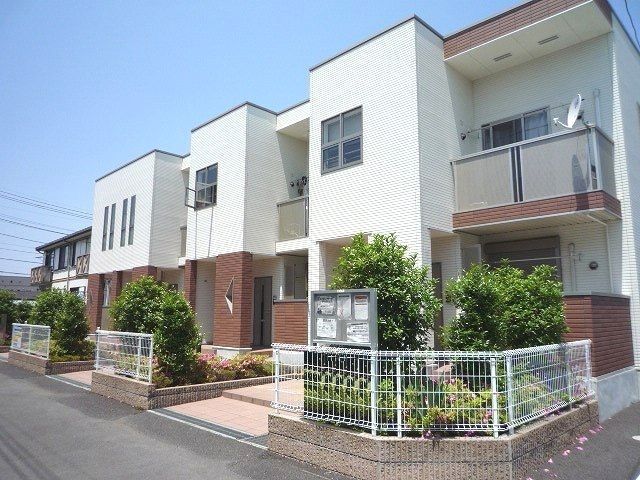 ＪＲ京浜東北線 大宮駅 バス乗車時間：20分 最寄りバス停で下車 徒歩2分 築20年