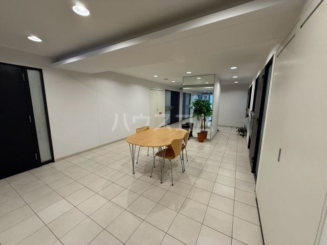 ロビー