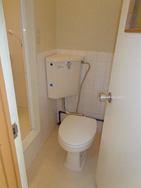 上祖師谷マンションのトイレ写真