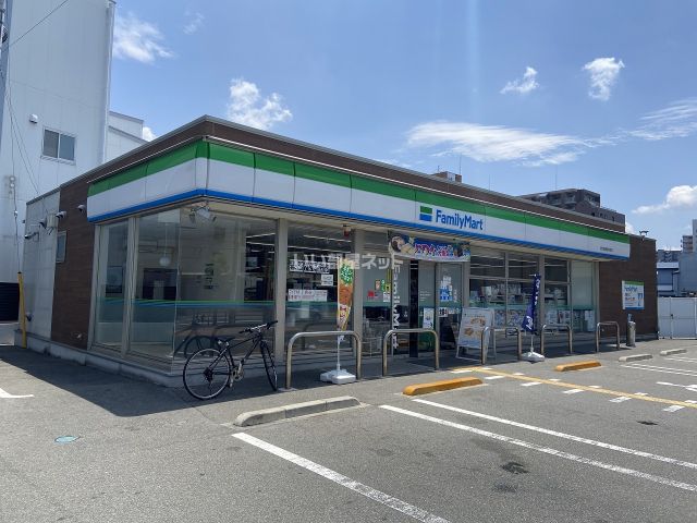 コンビニ　ファミリーマート 東大阪御厨栄町店（コンビニ）まで322m