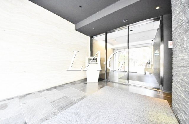 京急本線 京急川崎駅 徒歩8分 15階建 築11年の外観写真