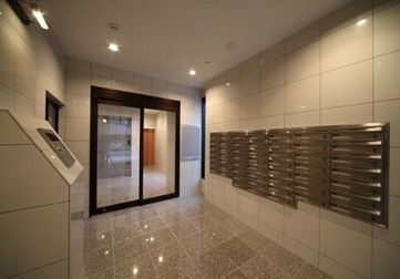 地下鉄七隈線 渡辺通駅 徒歩6分 10階建 築20年の外観写真
