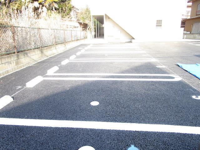駐車場　連携あり任意