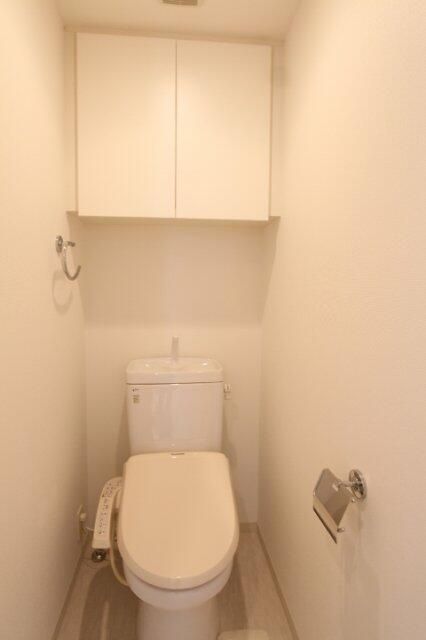 トイレ　清潔感のあるトイレです