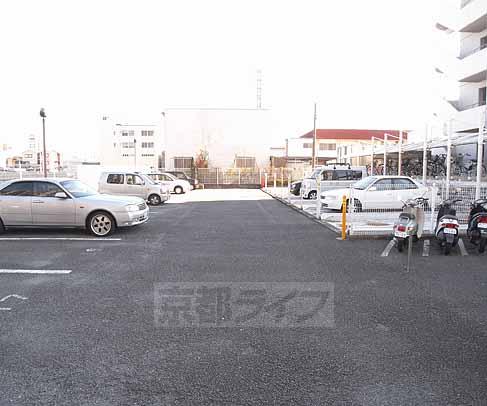 駐車場　広い駐車場（要空き確認）