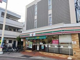 コンビニ　セブンイレブン（コンビニ）まで350m