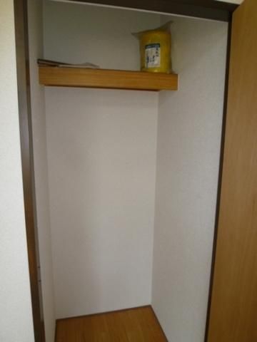 収納　大きな収納があります。