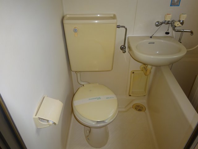 トイレ　別部屋参考写真