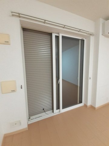 その他設備　シャッター雨戸