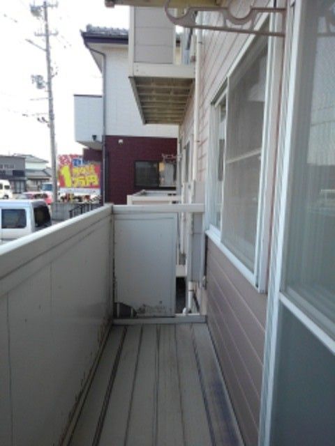 ＪＲ信越本線 新潟駅 バス乗車時間：30分 最寄りバス停で下車 徒歩2分 2階建 築32年の内装写真