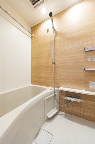 バス・シャワールーム　バス※別部屋参考写真