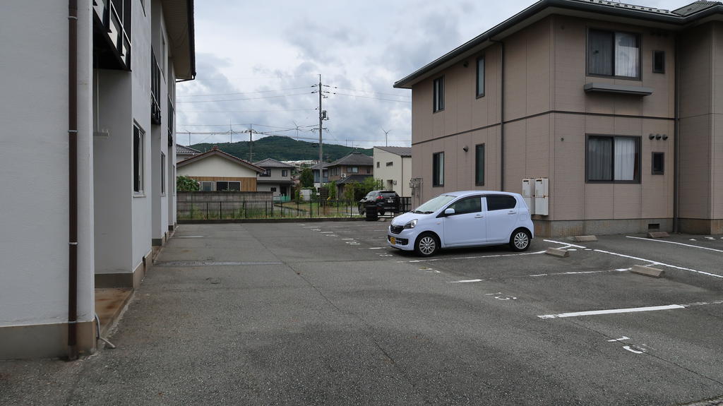 【グリーンハイム青山の駐車場】