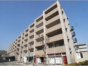 【西宮市樋之池町のマンションの建物外観】