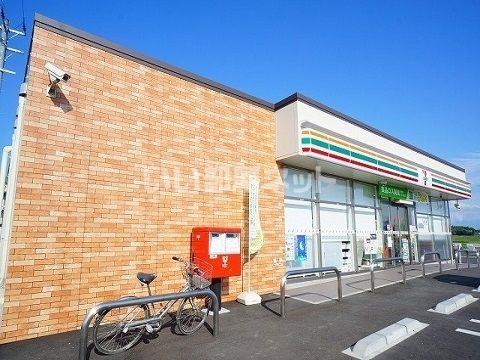 【郡山市田村町徳定のマンションのコンビニ】