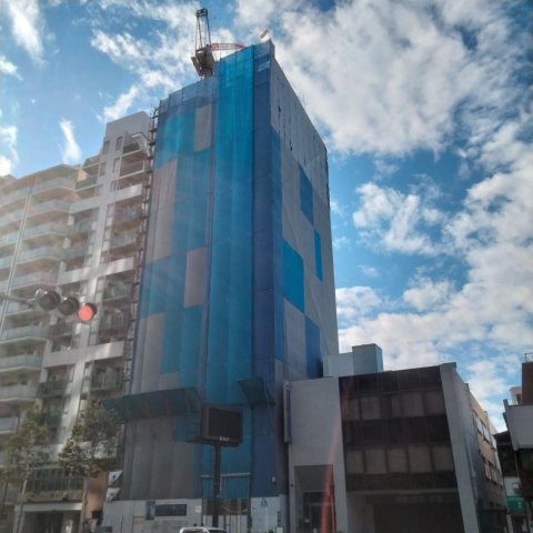 新宿区愛住町のマンションの建物外観