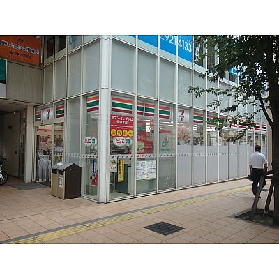 【北九州市小倉北区香春口のマンションのコンビニ】