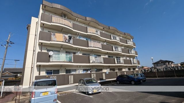 マンション霞浦Aの外観写真