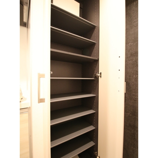 その他設備　シューズボックス