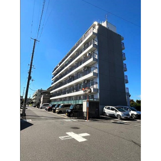建物外観　郡山中心部亀田エリアに立地