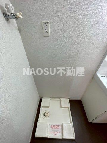 洗面設備　コンパクトで使いやすい洗面所