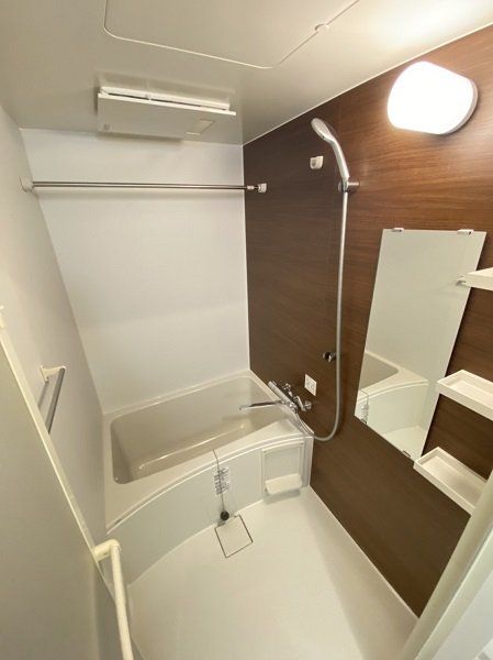 バス・シャワールーム　※代表タイプの写真のため実際と異なる場合がございます