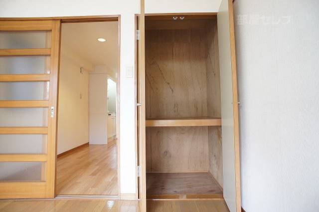 収納　１１０号室の写真です。