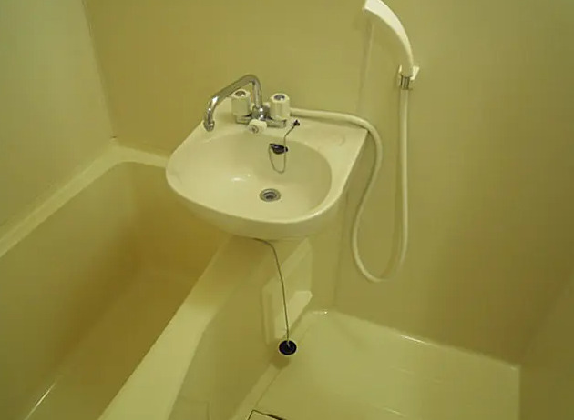 バス・シャワールーム　浴室