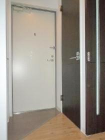 玄関　広々とした玄関です！