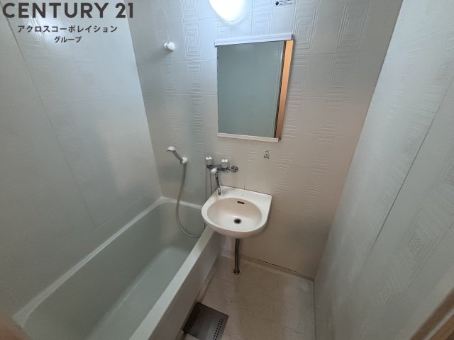 バス・シャワールーム　落ち着く空間のバスルーム♪