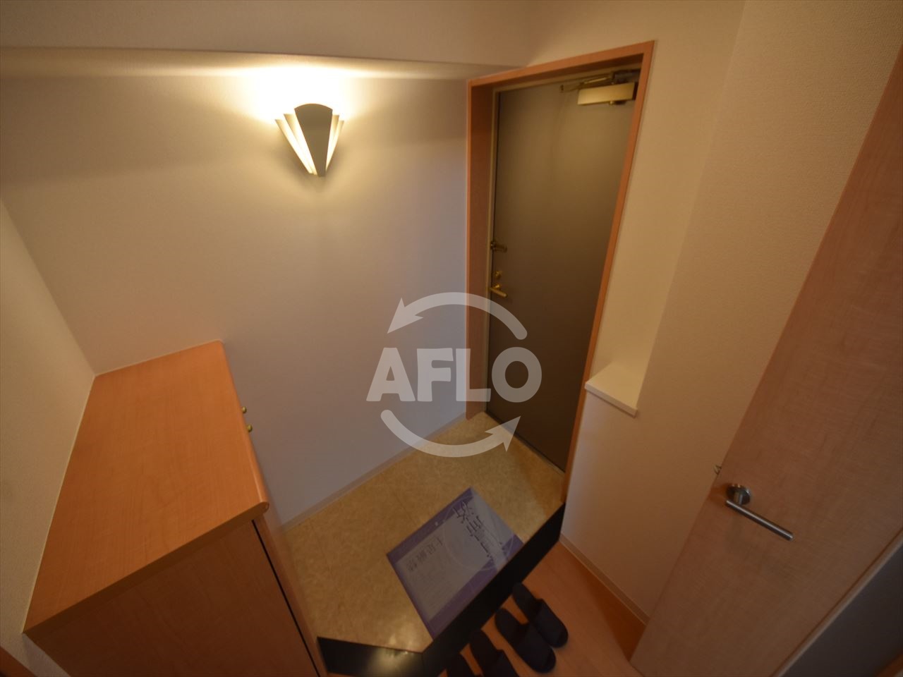 玄関　willDo天満橋　玄関