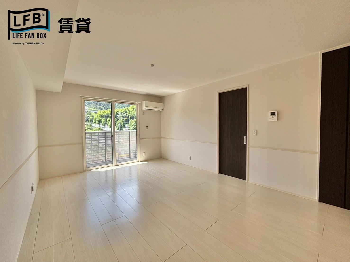 居室・リビング　※２０２号室の写真です