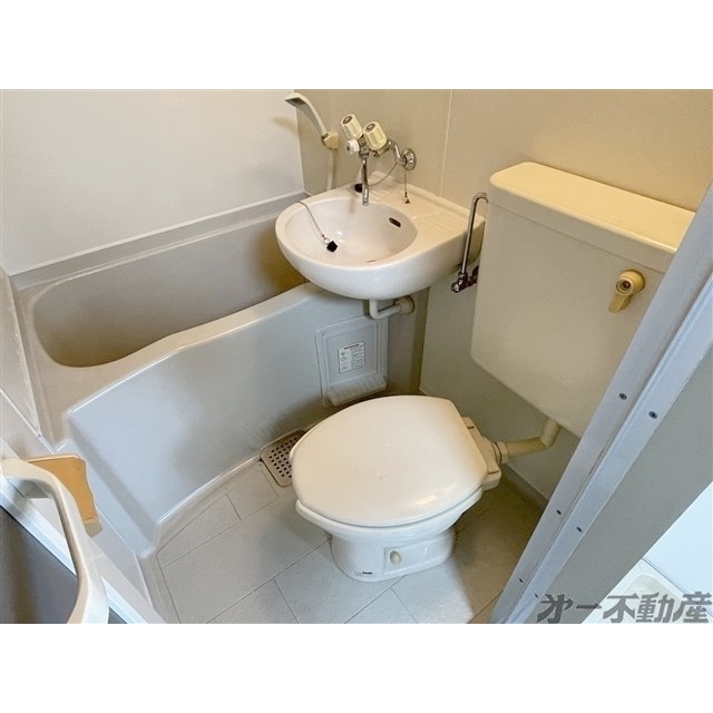 トイレ　トイレ