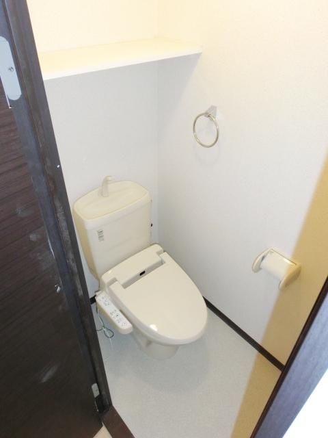 トイレ　ウォシュレットトイレ